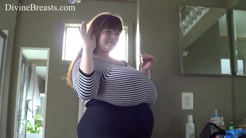BBW Boobs Behind the Scenes