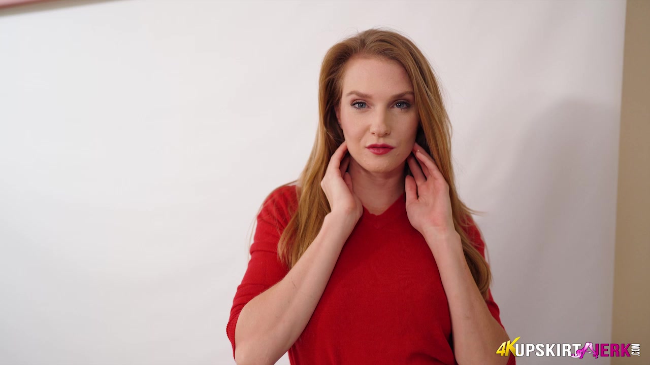 Pervy Photographer - UpskirtJerk