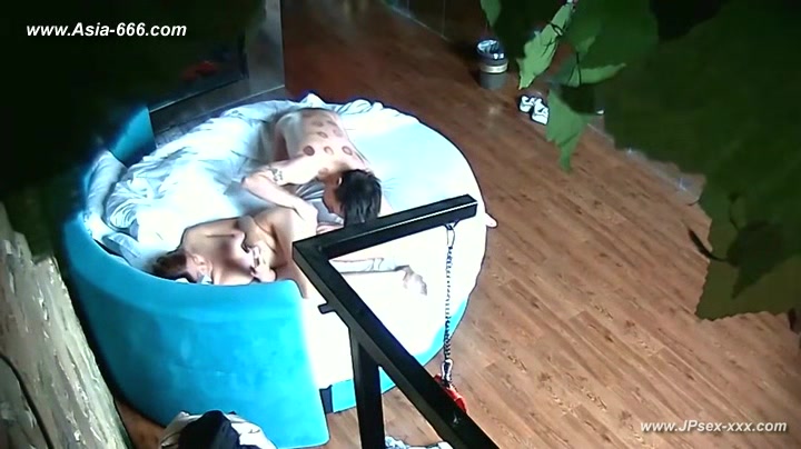 Hackers use the camera to remote monitoring of a lover's home life.347