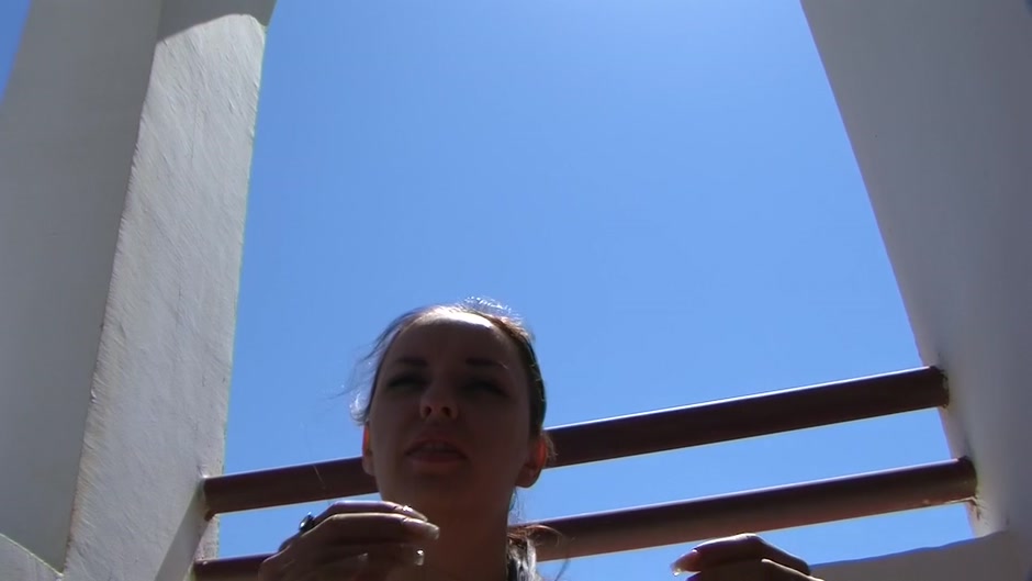 Aurita in slut gets fingered in a hot travel sex video