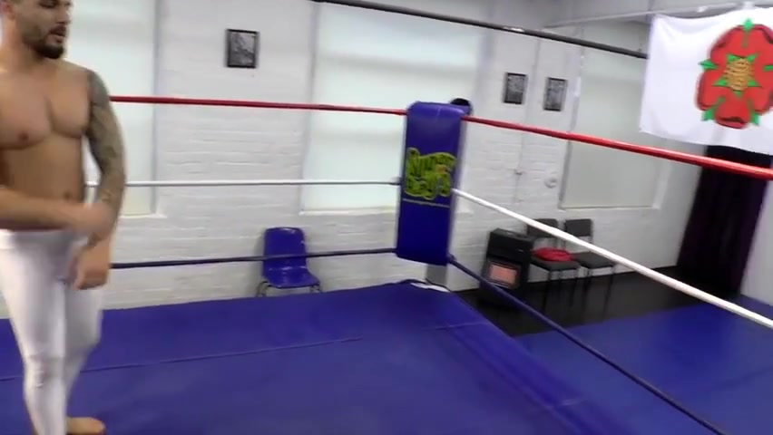 Boy Vc Boy - Ballbusting