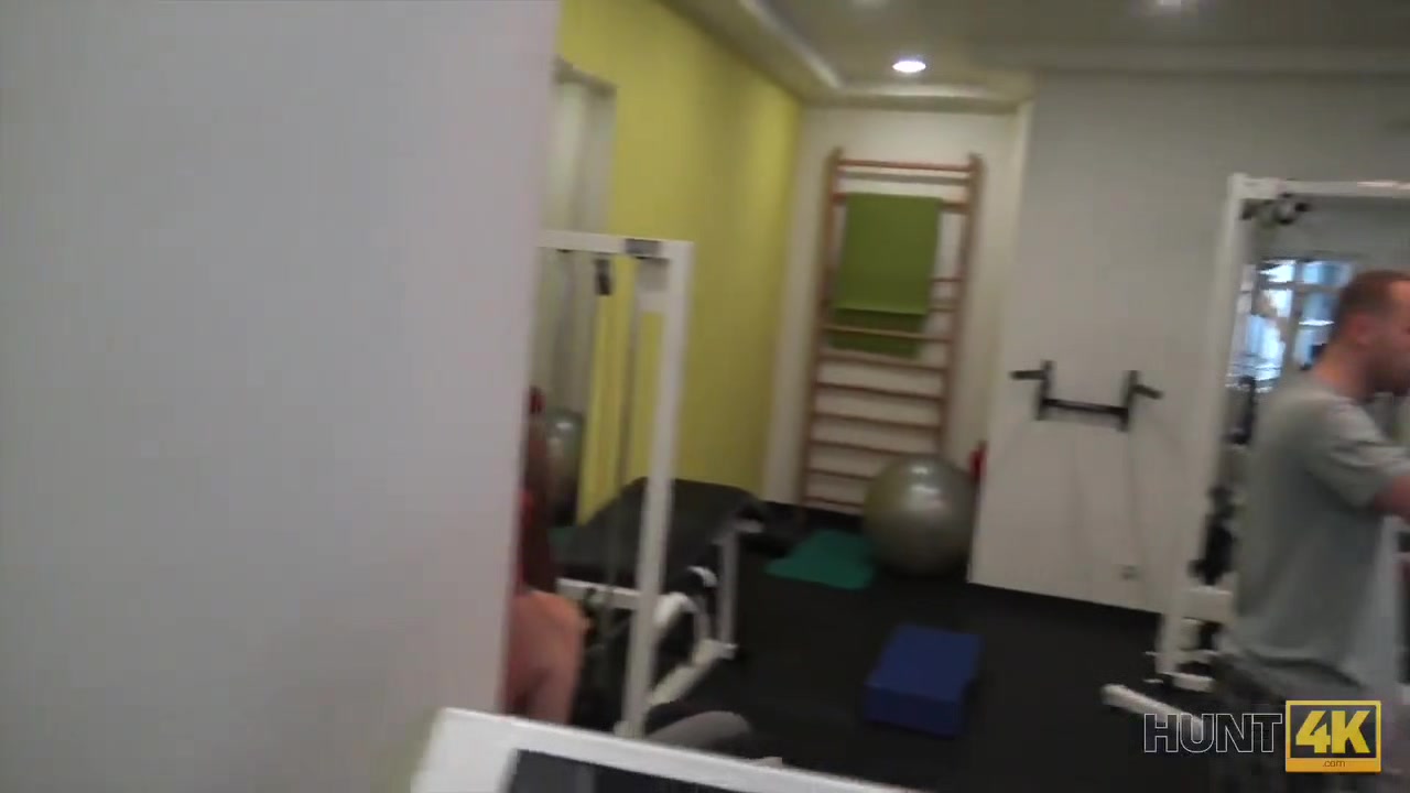 HUNT4K. Naive cuckold watches comely GF fucked hard by stranger