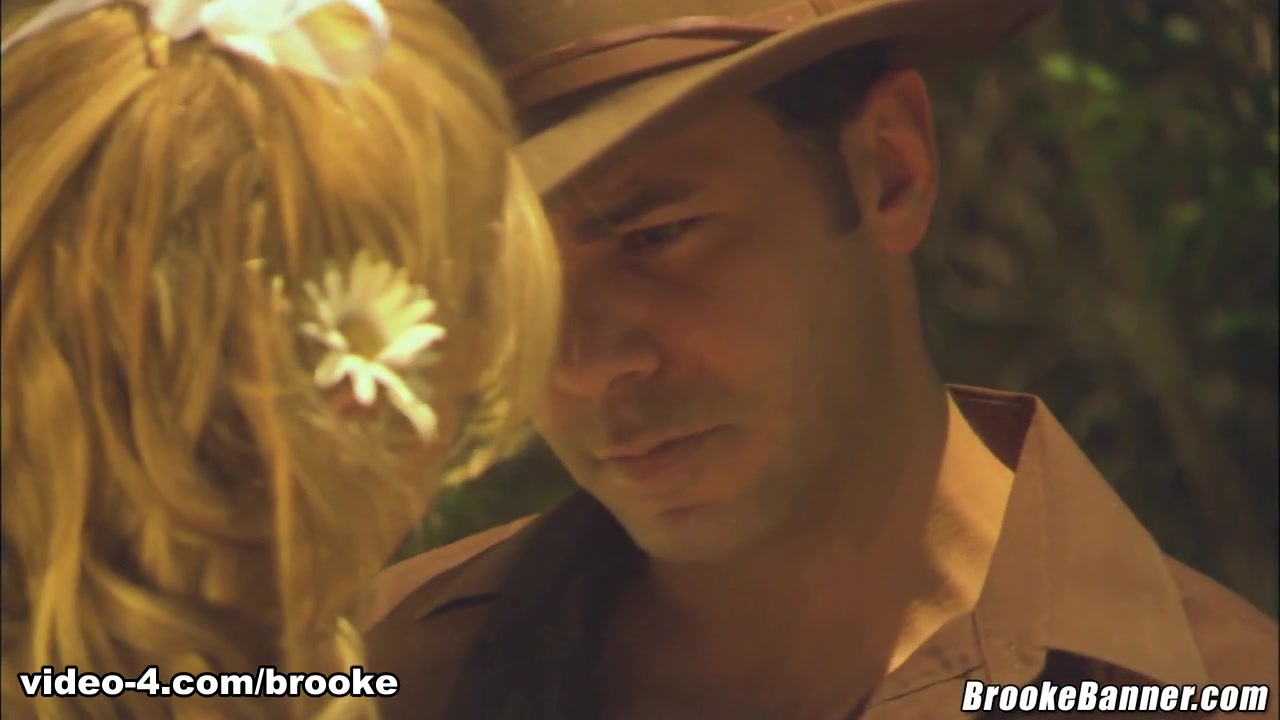 The Novelist - FantasyGirlBrooke