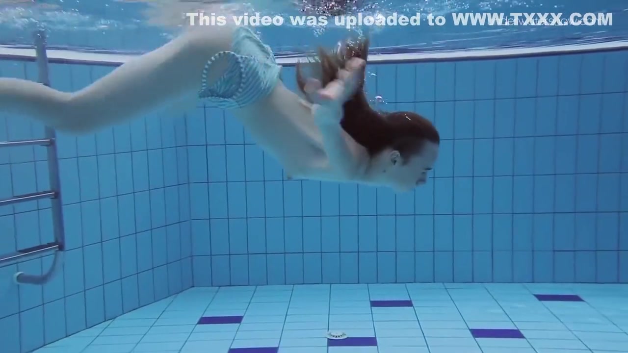 Hairy Pussy Swimming Naked With Anna Netrebko