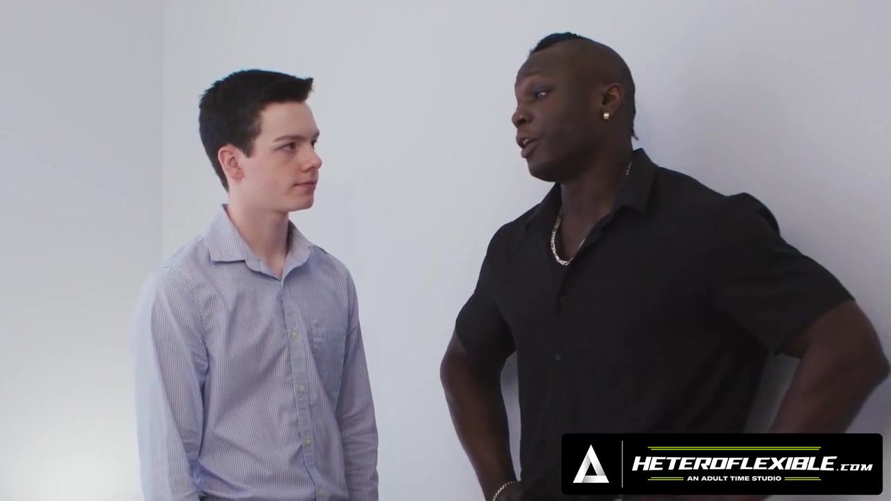 Hunk Harrison Feelss Pre-date Boner Leads To Handjob & Doggystyle With Texas Twink