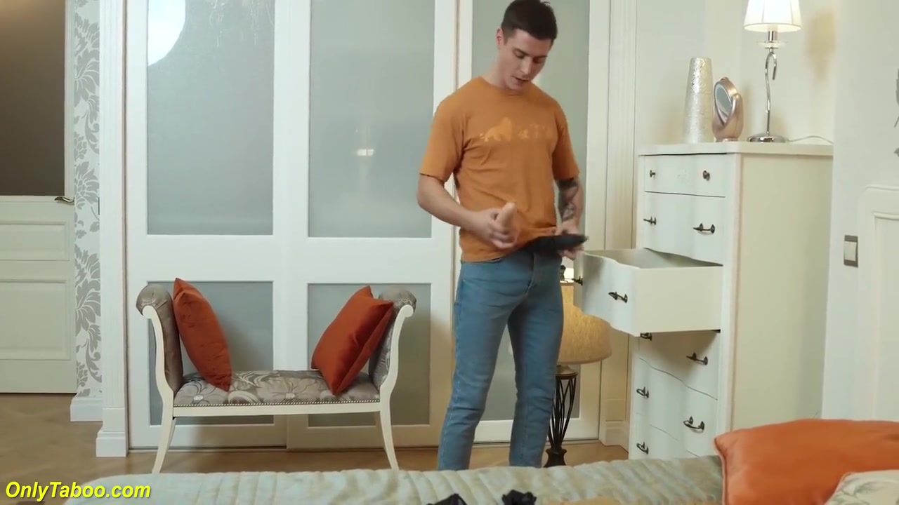 Busty Stepmom - I Am Surprised By My