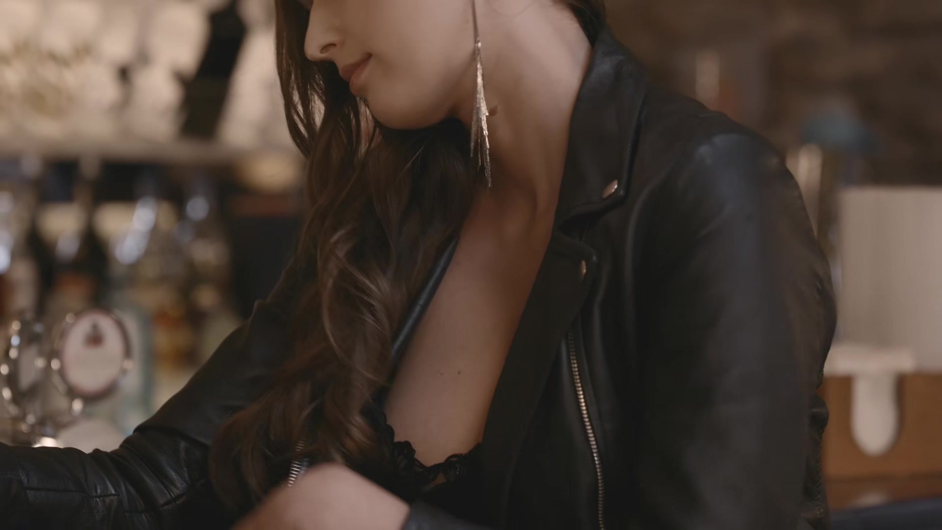 Stacy Cruz Loves Playing With Strangers