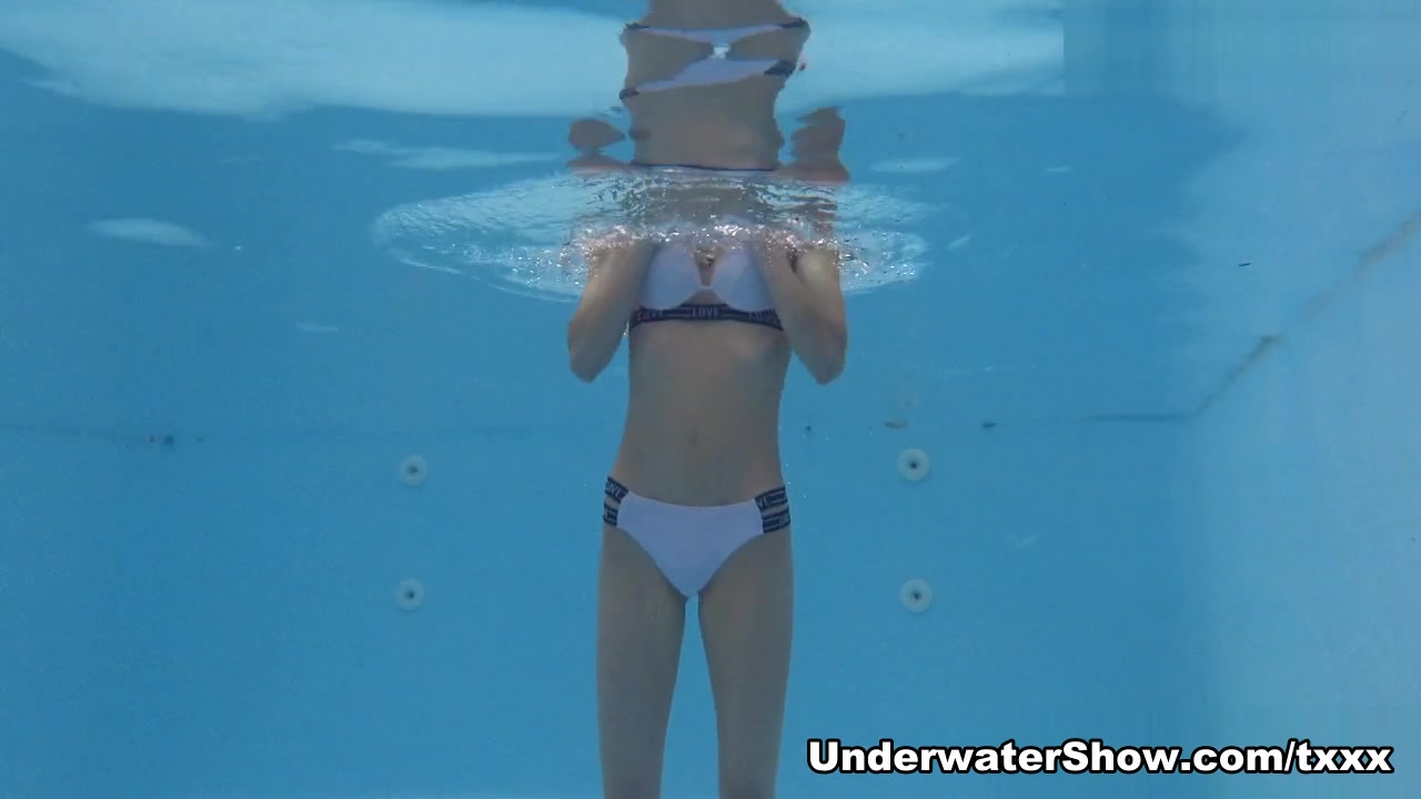 Hermione Ganger Video - UnderwaterShow