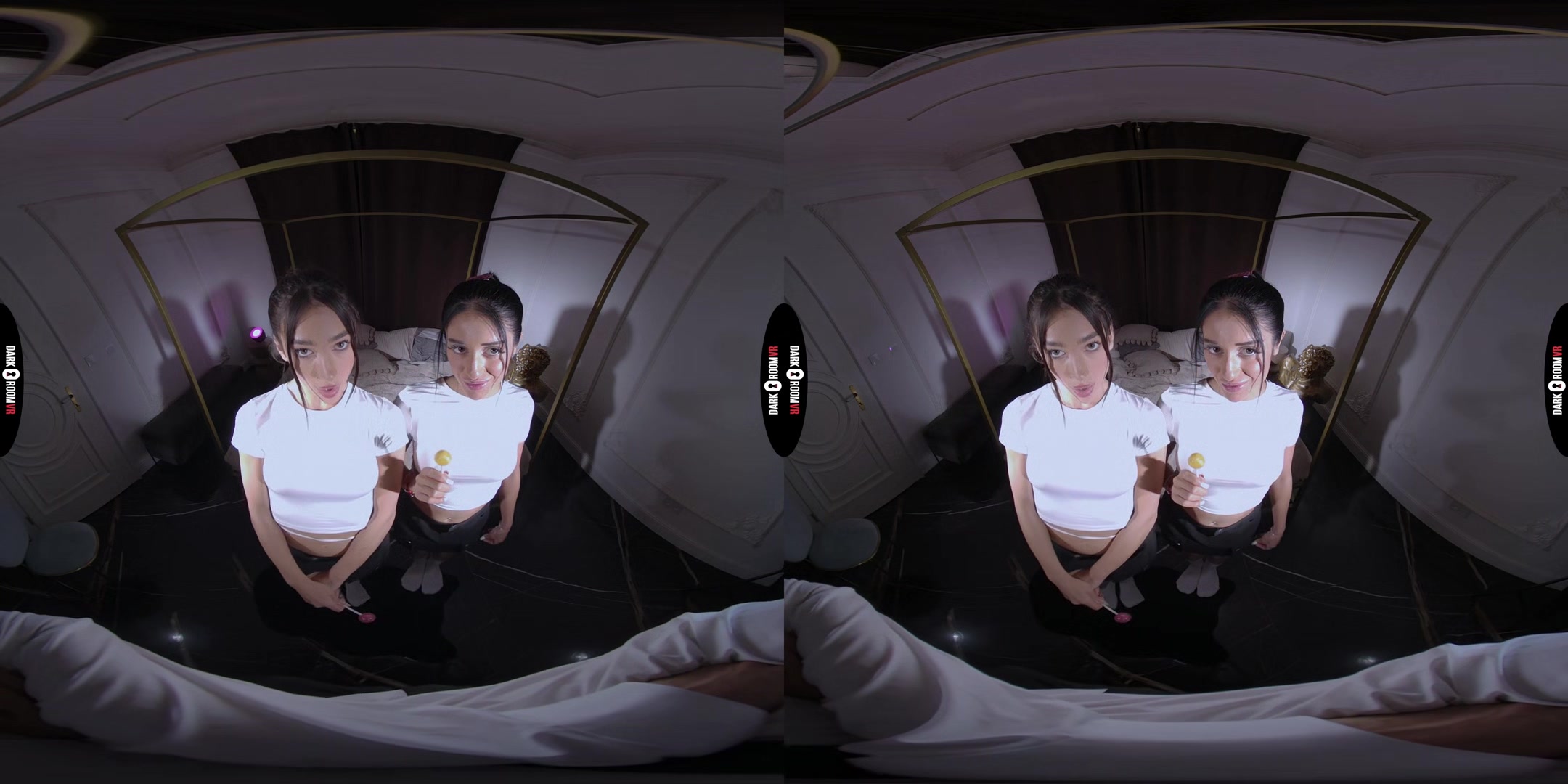 Kama Oxi & Ara Mix VR Porn: Mean Girls - DarkRoomVR