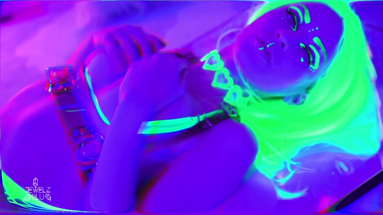 Trippy Neon Fishnet Dildo Suck And Fuck (full Video On - Jewelz Blu