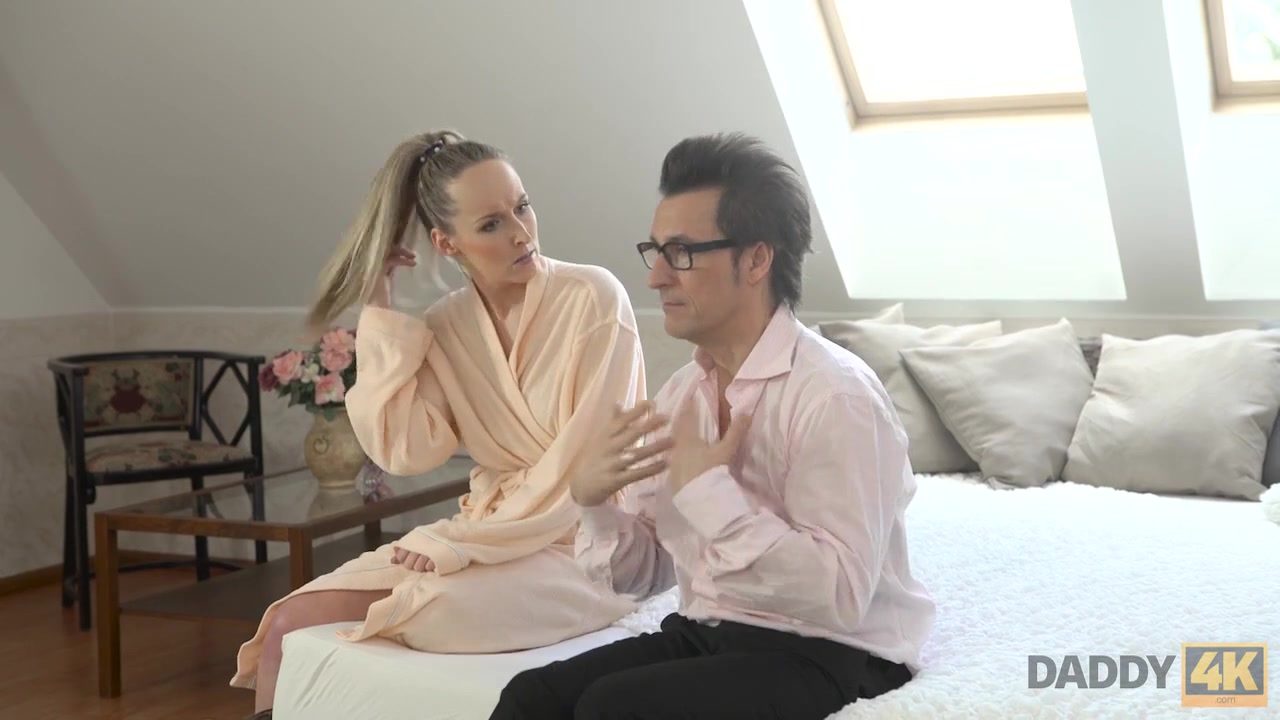 DADDY4K. After shower, babe gets mature boner in her warmed-up twat