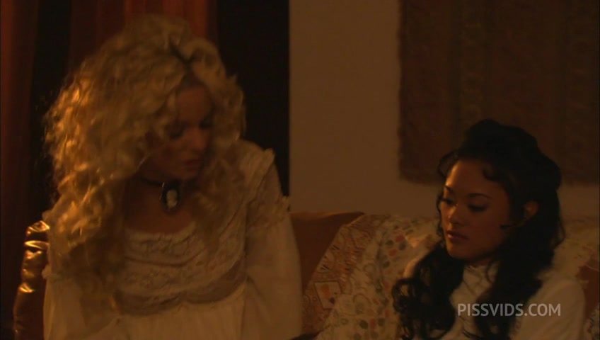 Hot blonde with big boobs fuck asian brunette in far west cosplay - PissVids