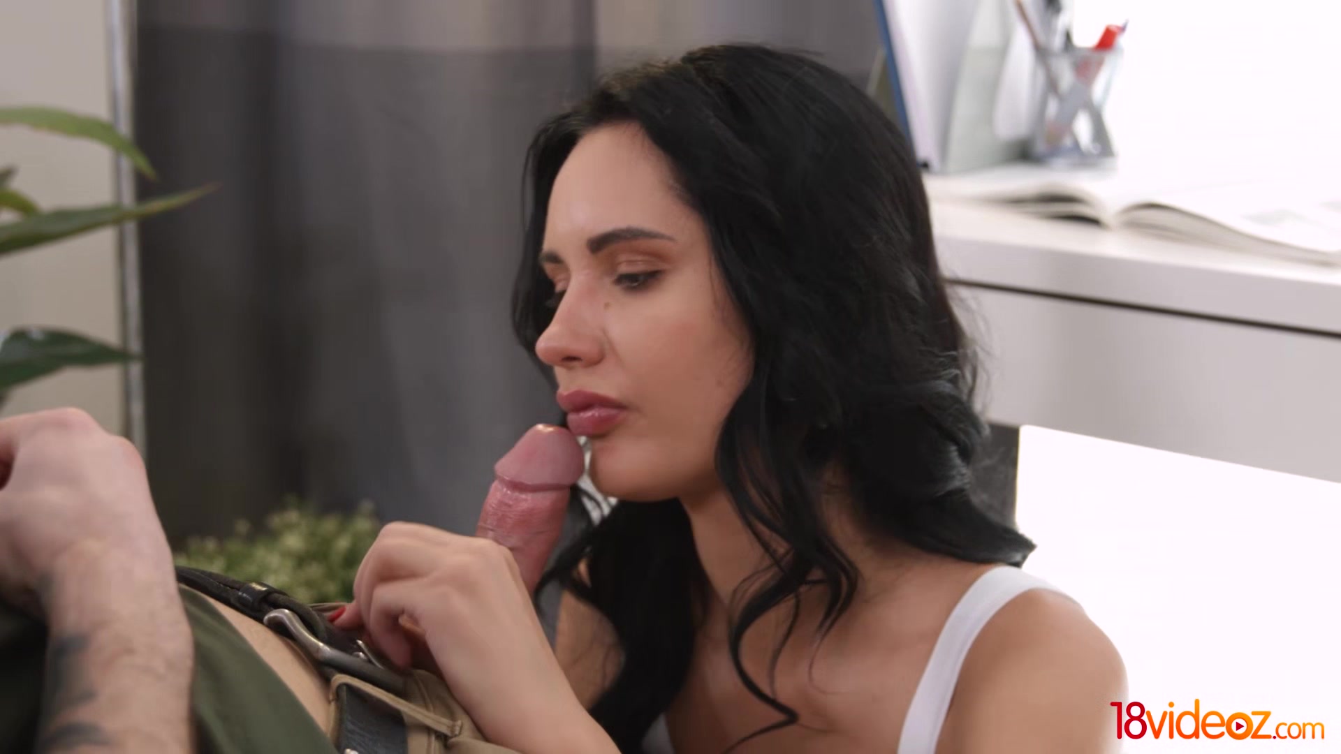18videoz - Megan Venturi - teen 18+ brunette first anal sex