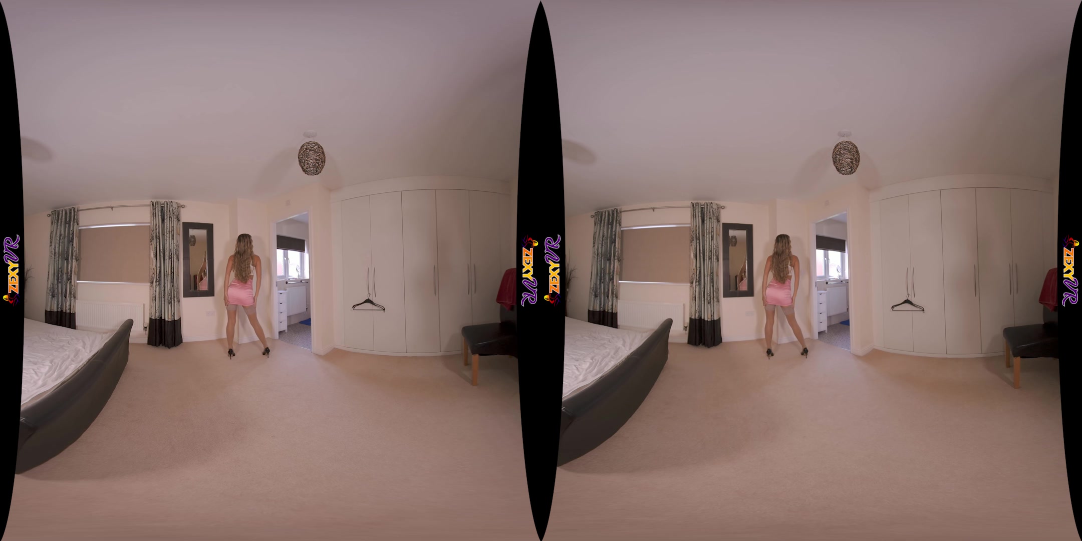 Intimate Tease featuring Louise K - ZexyVR