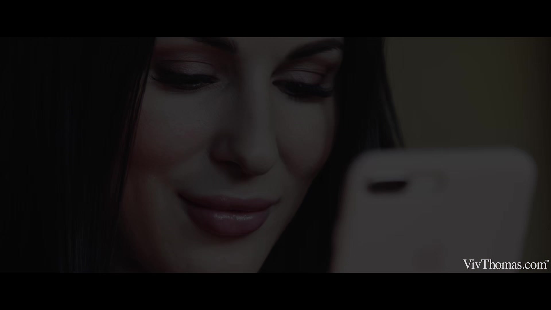 Sex Message V 3 - Alexis Crystal & Lilu Moon - VivThomas