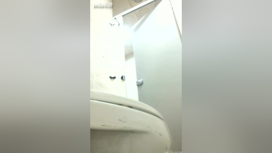 korean ol go to toilet