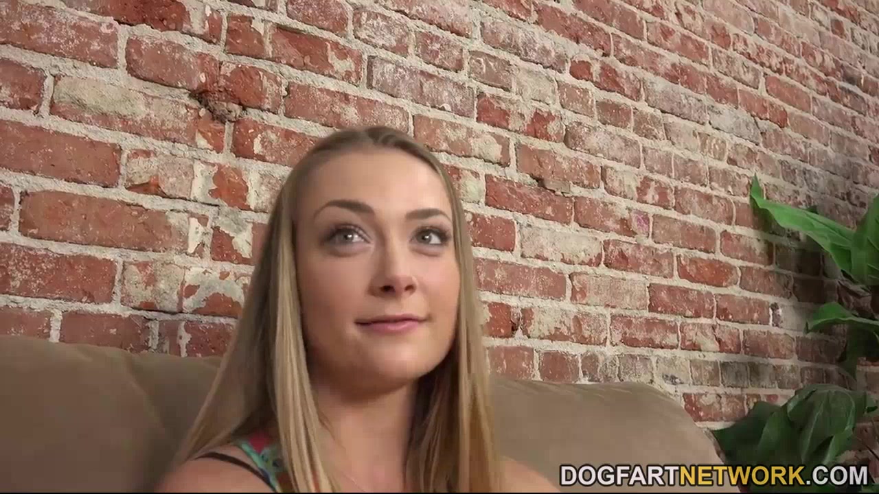 Sadie Blair Gives An Interview Before Her Shoot