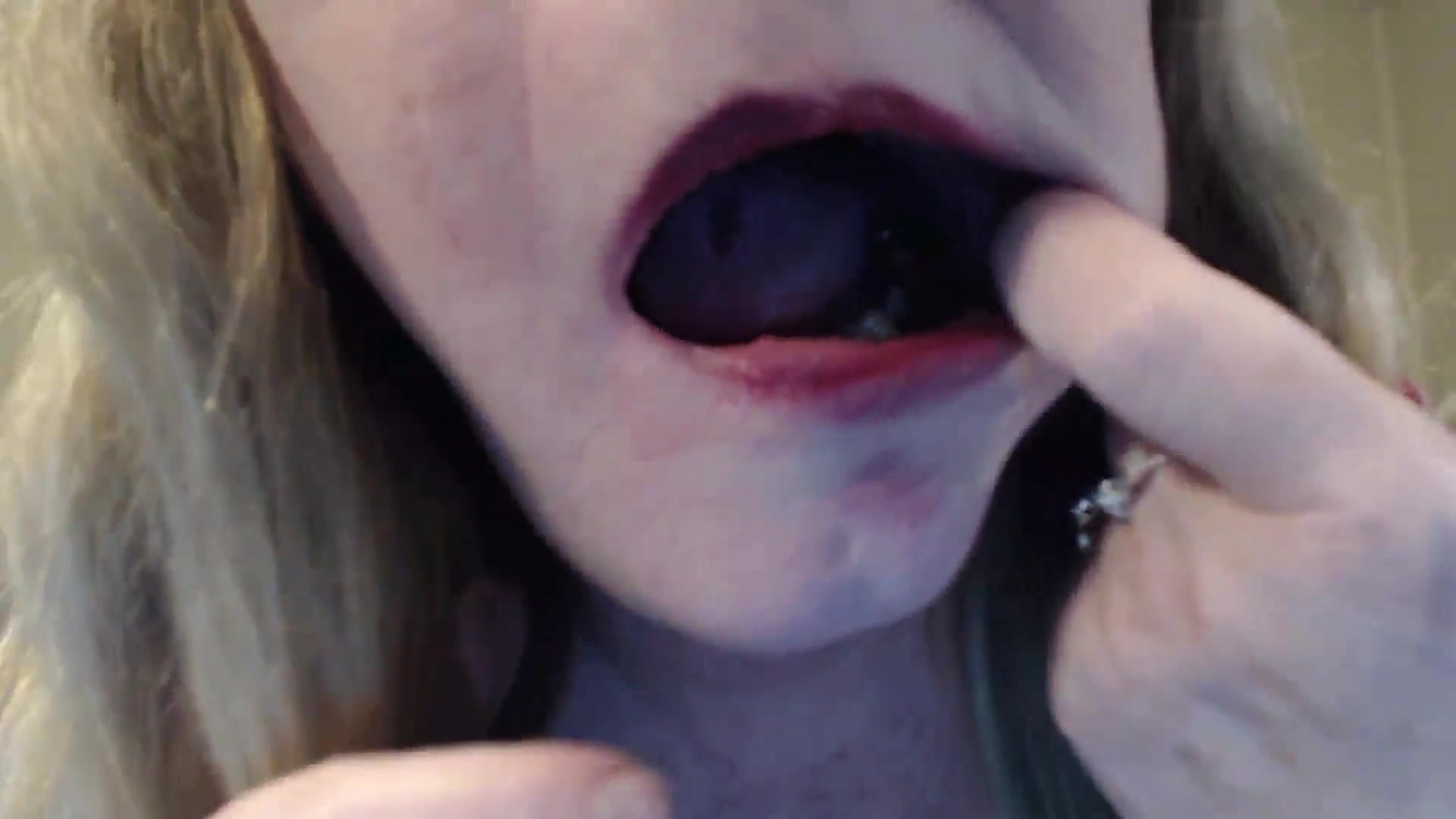 Mouth Teeth Fetish Tour - TacAmateurs