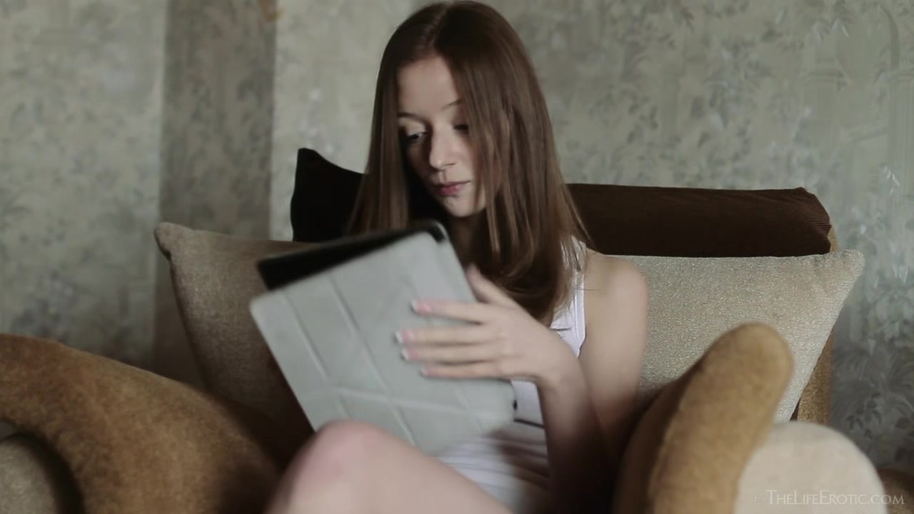Just Tea 2? - Ginny H - TheLifeErotic