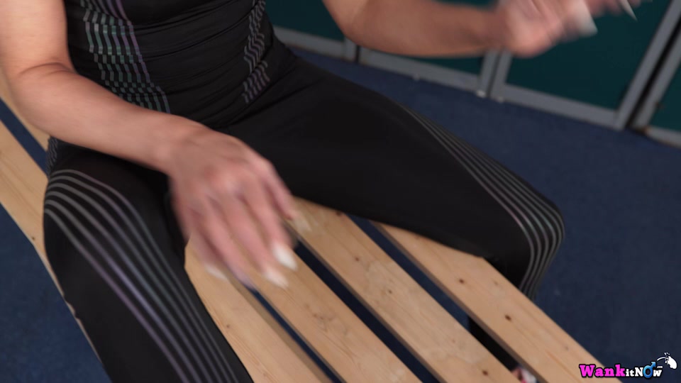 Fergie - 3 Minute Wank Challenge - Sexy Videos - WankitNow