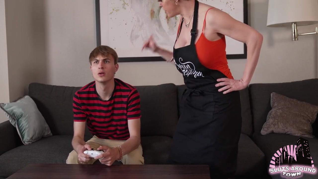 Big Tit Blonde In Stepmom Uses Her Big Titties To Get Stepson To Do Chores