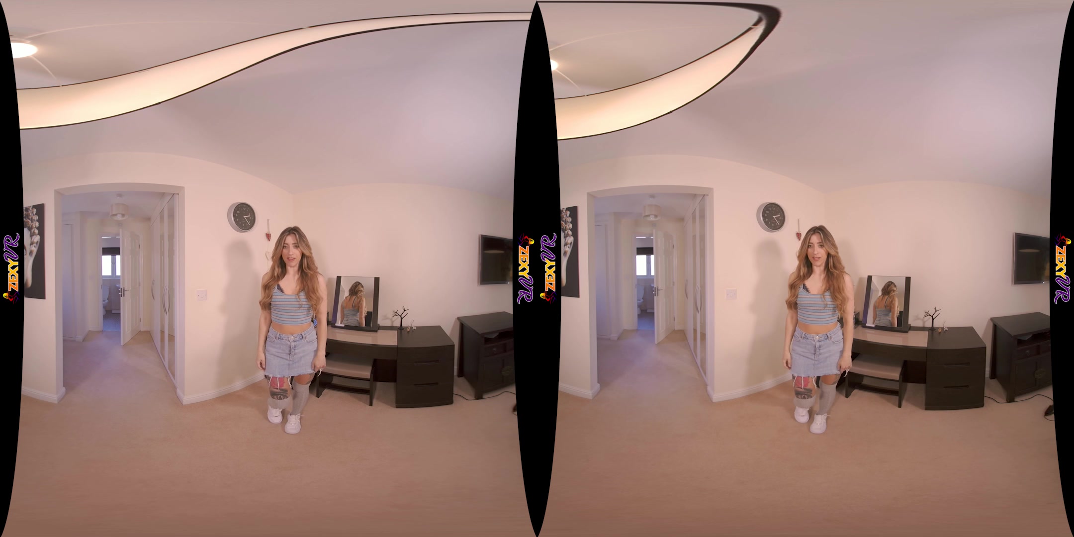 Bit Of Fun featuring Louise K - ZexyVR