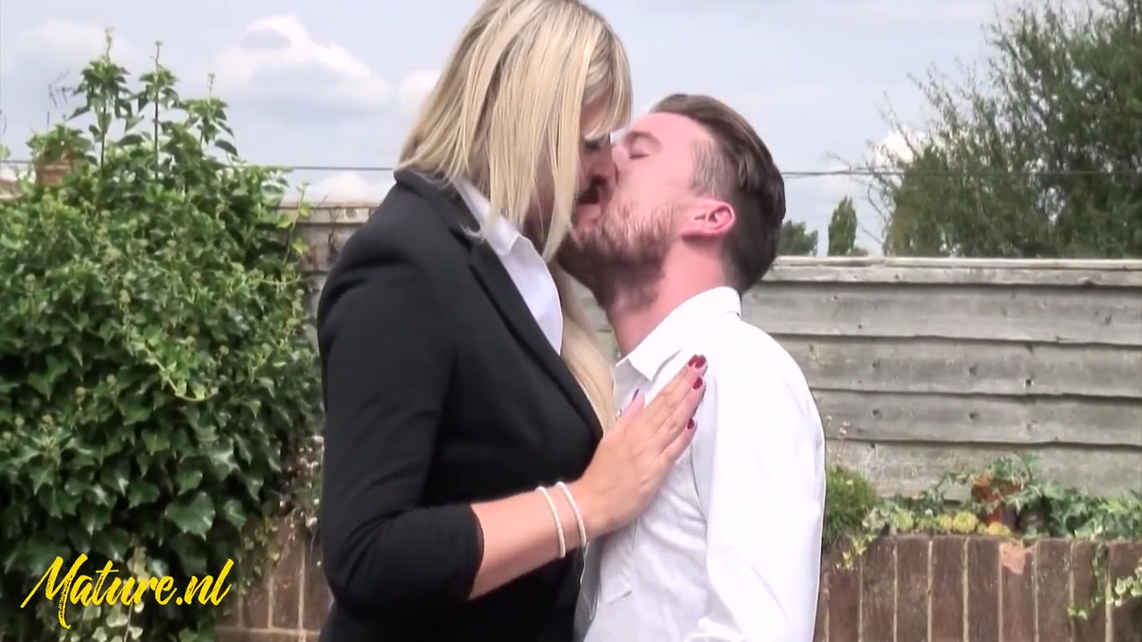 Tall Milf Lucy Knows How To Treat A Man 11 Min - Daniella English, Luke Hotrod And Mature Nl