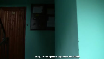A cutie with large marangos fuck hard in the face hole at the entrance