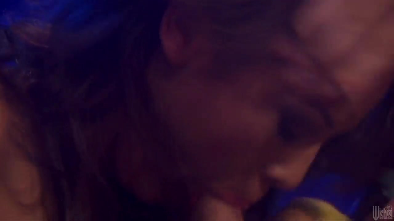 Latina in hat Kristina Rose gets her hot pussy stuffed