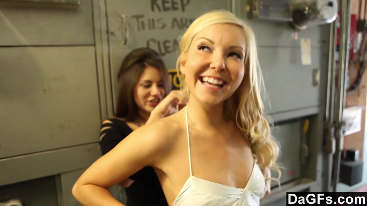 Horny Lesbians Prefer Pussy Licking To Coffee Break - DaGFs