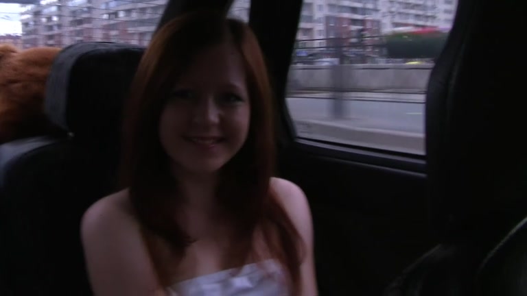 Blowjob and hot fuck in the car
