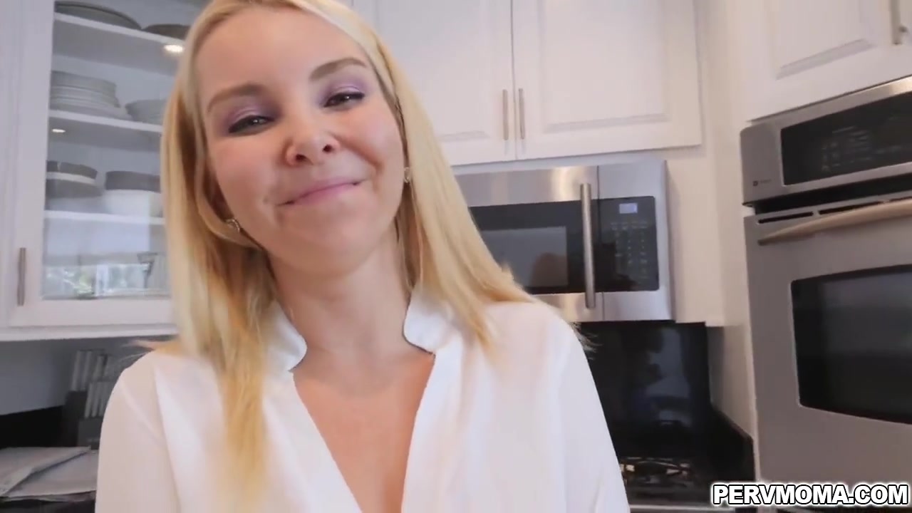 Stepsons Cock Gets Jammed Down His Stepmoms Milf Pussy