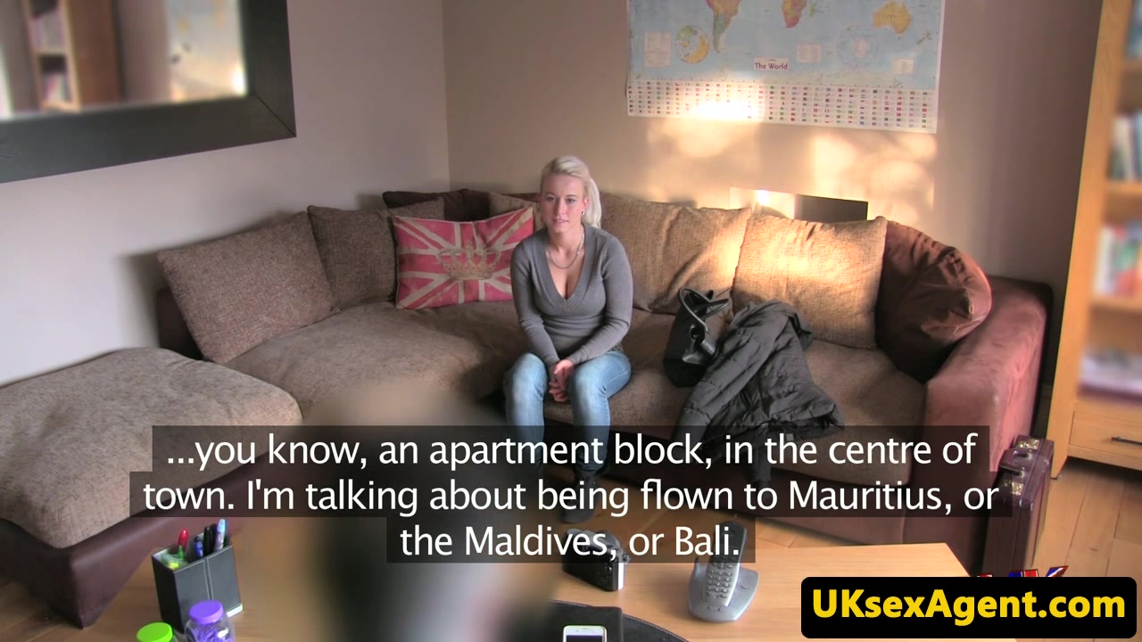 interview amateur czech facialized by sex agent