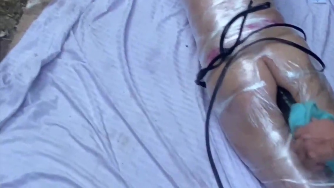 Wrapped Up Submissive 5 Min