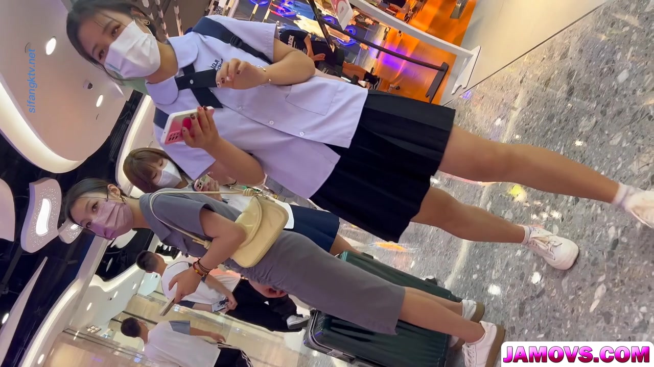 Asian outcall prostitute satisfies her horny client