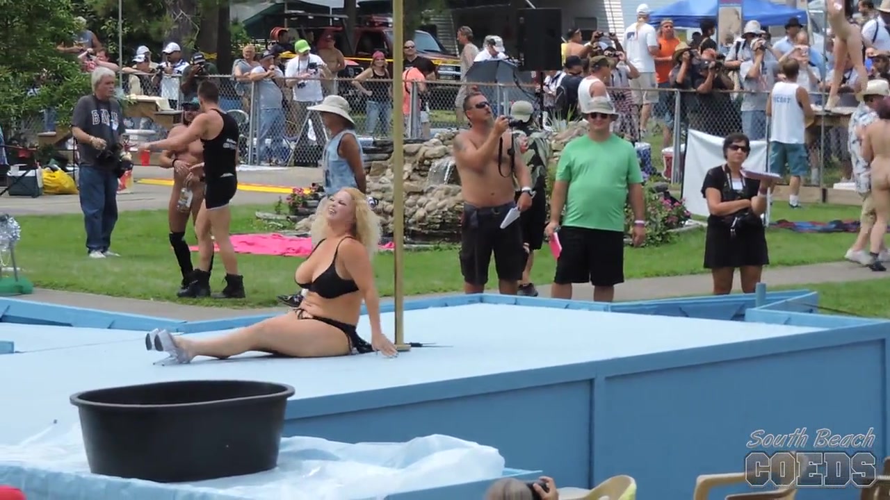 Video From The Entire 2014 Sunday Show Shot By Glenn 3 Of 5 - SouthBeachCoeds