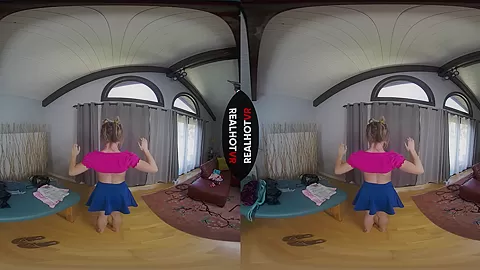BTS - Nikole Nash - EXPOSED - RealHotVR