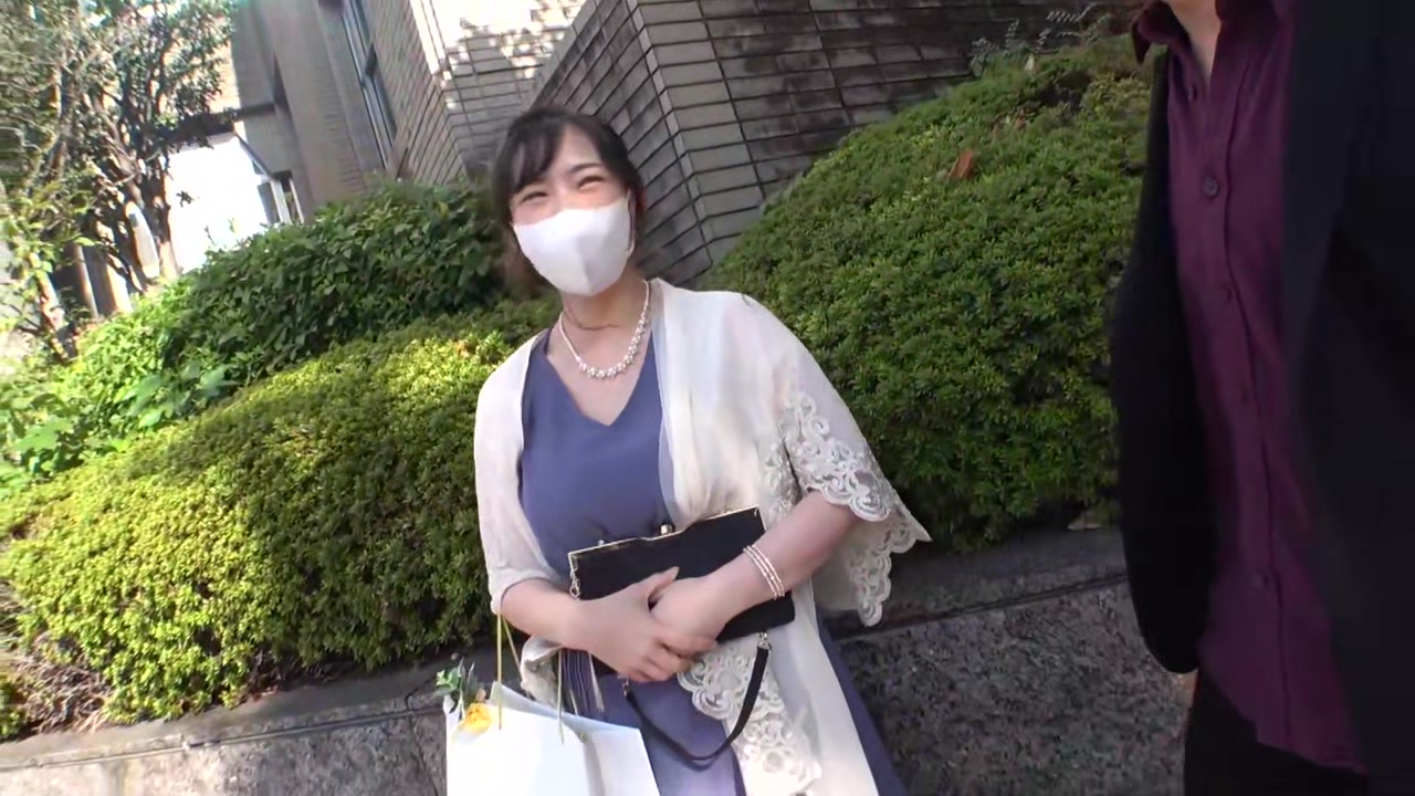 0004701_立ちバック ベロキス 巨乳などが含まれている
