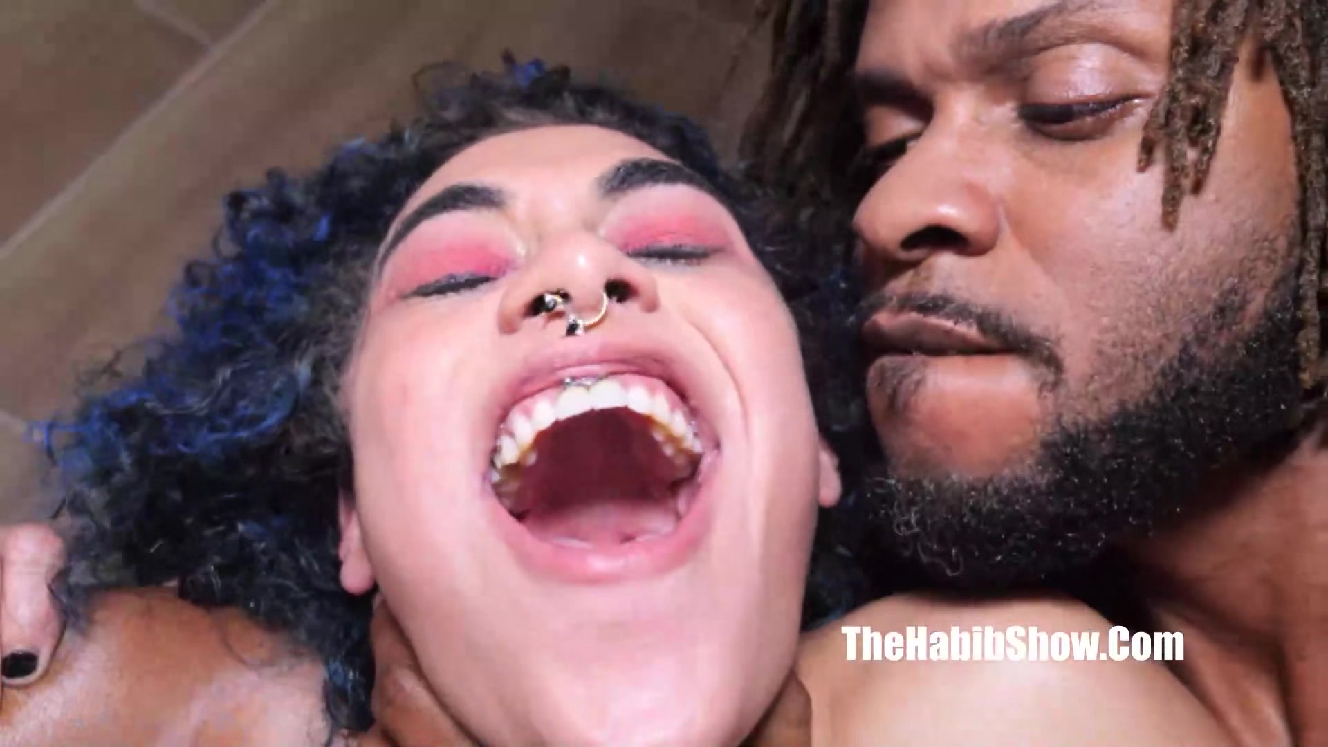 jay bangher going all in latina big booty curly rican