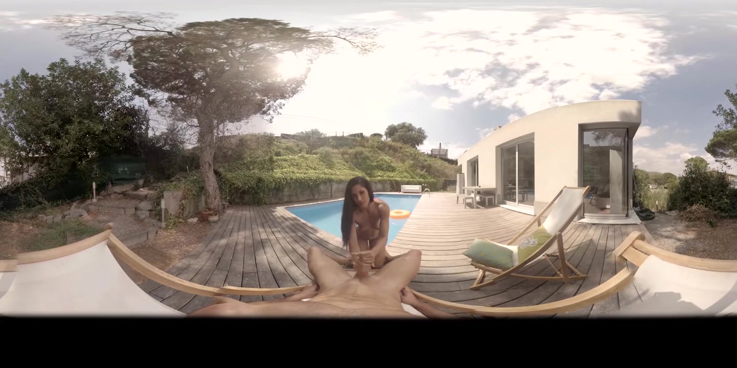 The Pool Boy: Perfect Blowjob