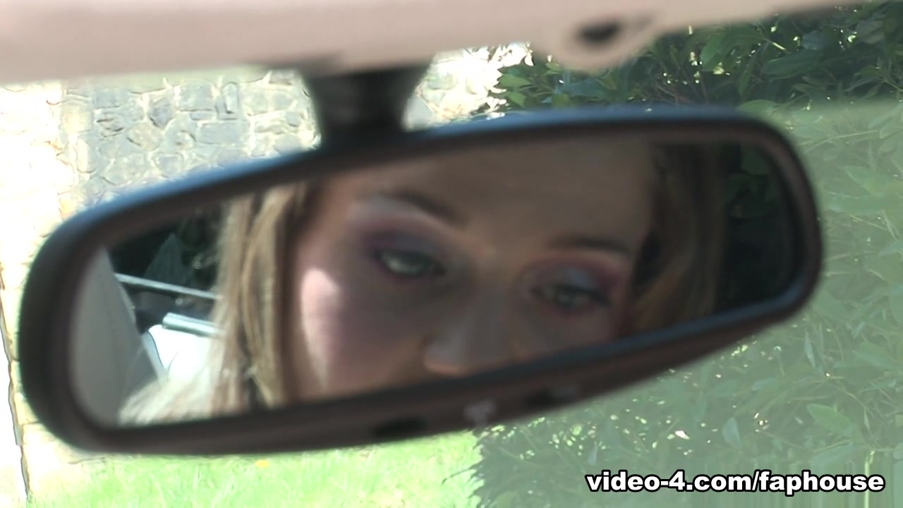 Sexy secret agent succumbs to a sex poison. - FapHouse