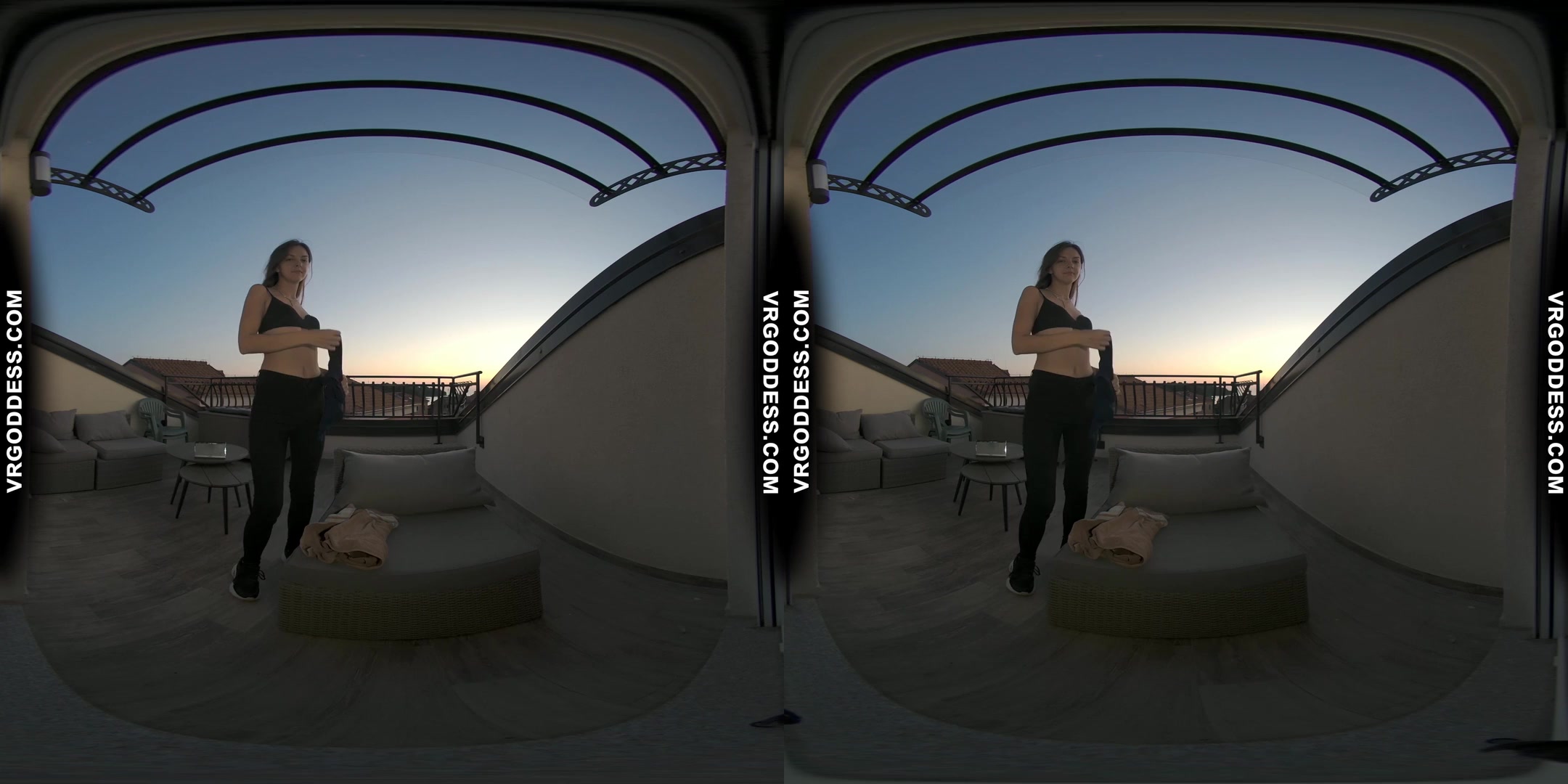 Bombshell Rebeka Ruby On Vacation Sunset Balcony Big Dildo Masturbation