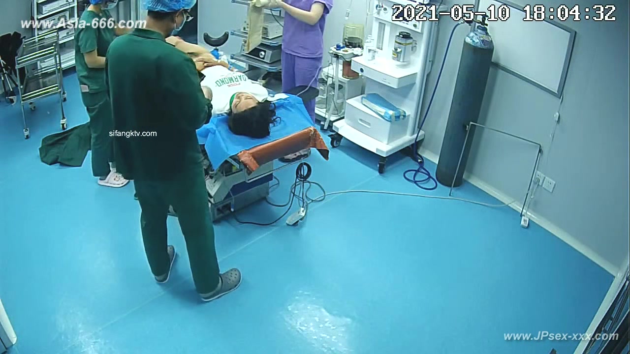 Peeping Hospital patient.10