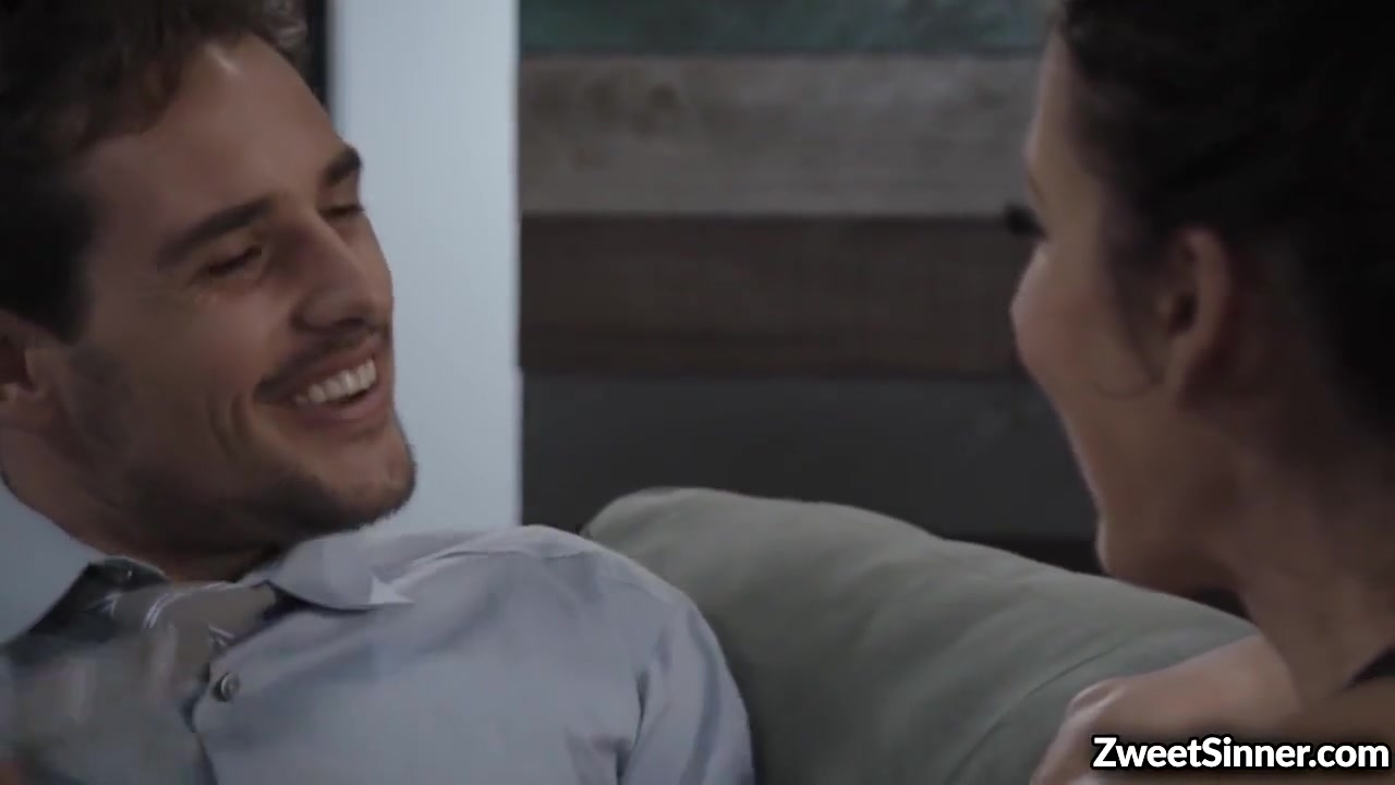 Hot Boyfriend Fucks With Girlfriends Seductive Step mom
