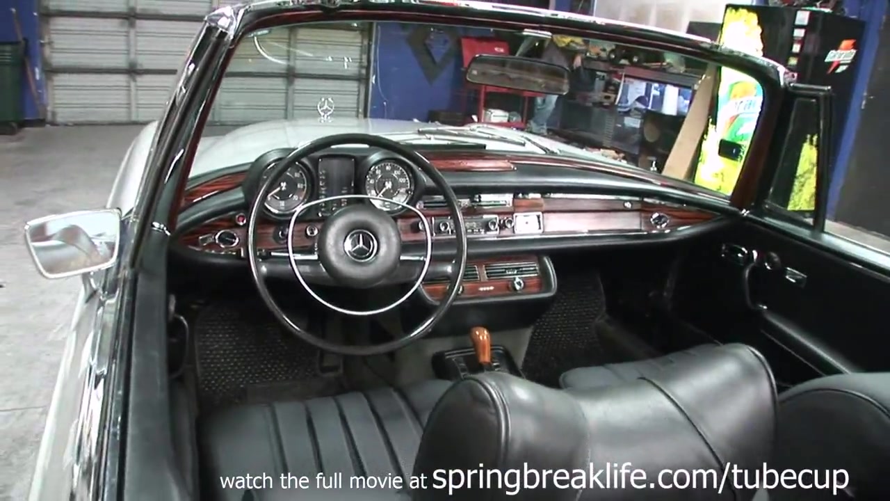 SpringBreakLife Video: Mercedes Masterbation
