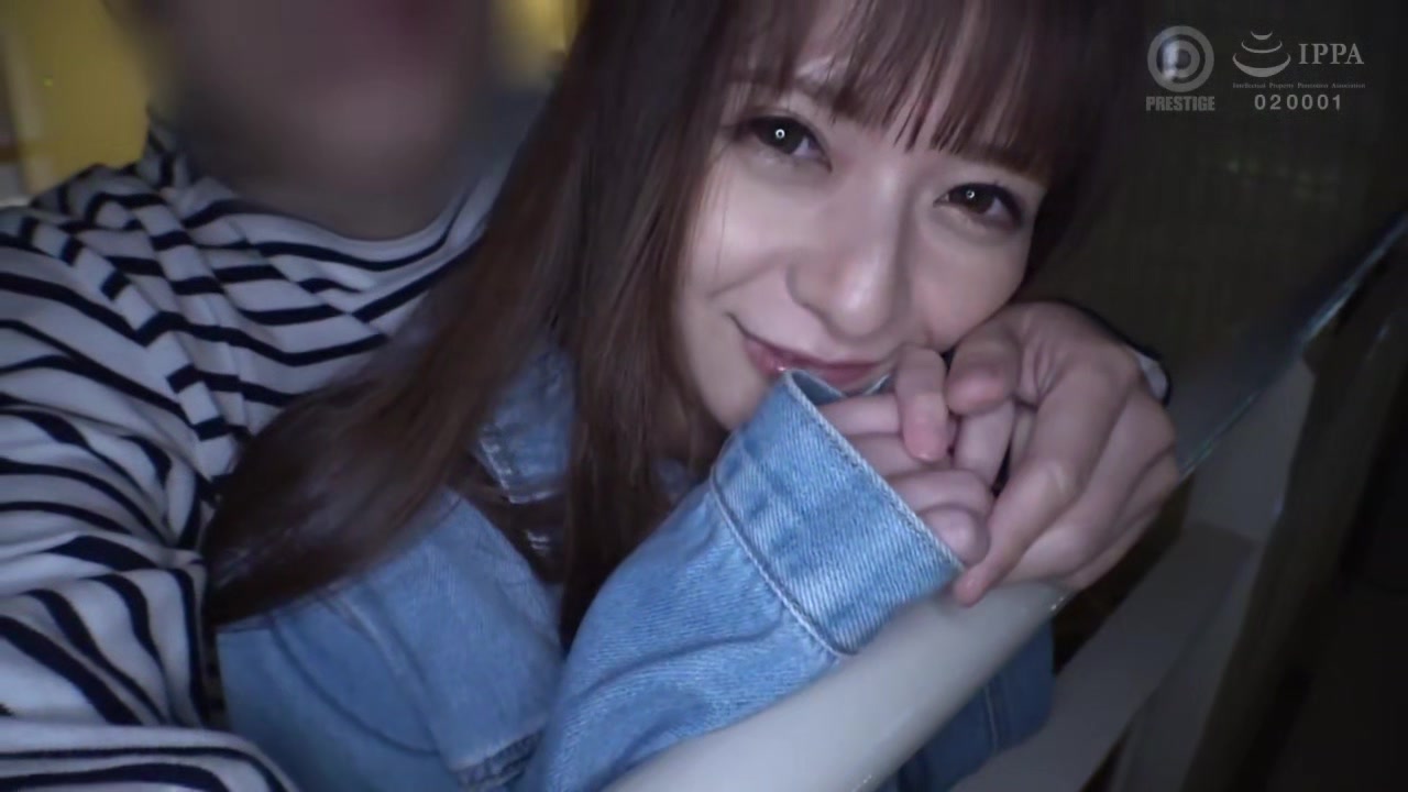 0002810_スリムのニホン女性がローリング騎乗位するセックス