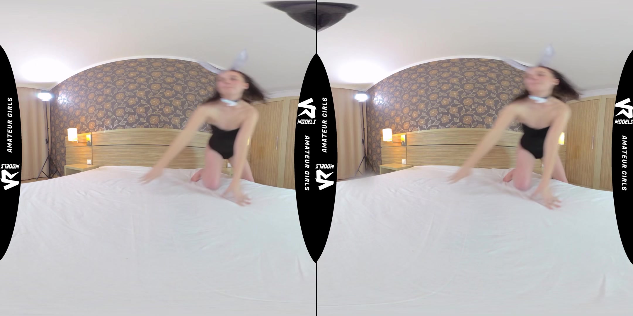 teen 18+ Eastern European Girl Likes To Fuck Big Dildos - VRVids