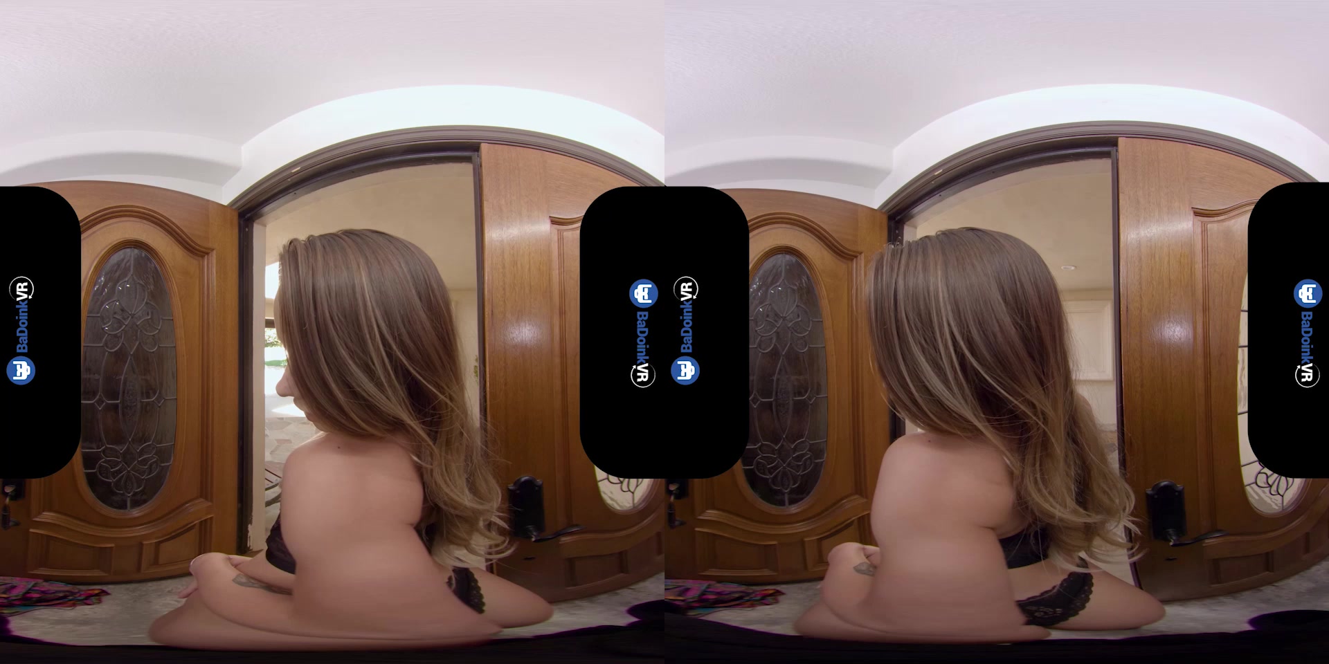 Naomi Swann in Swann Dive - BadoinkVR