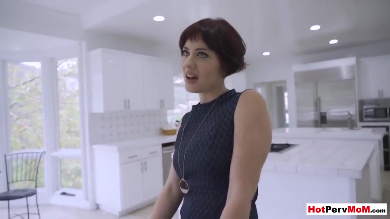 Step son Feeding His Milf Stepmothers Neglected Pussy From B