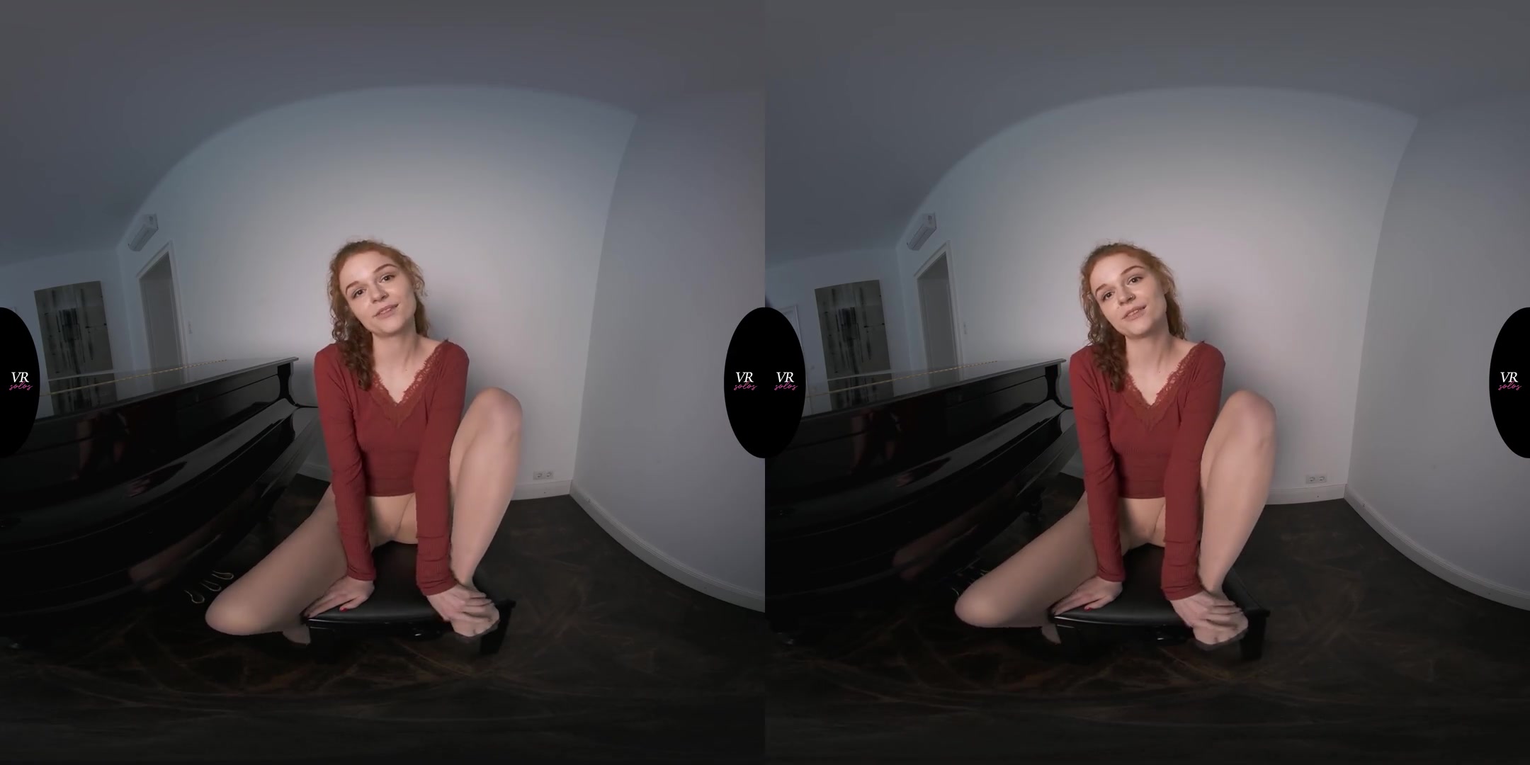 Oily Masturbation - Redhead Amateur Solo on the Table